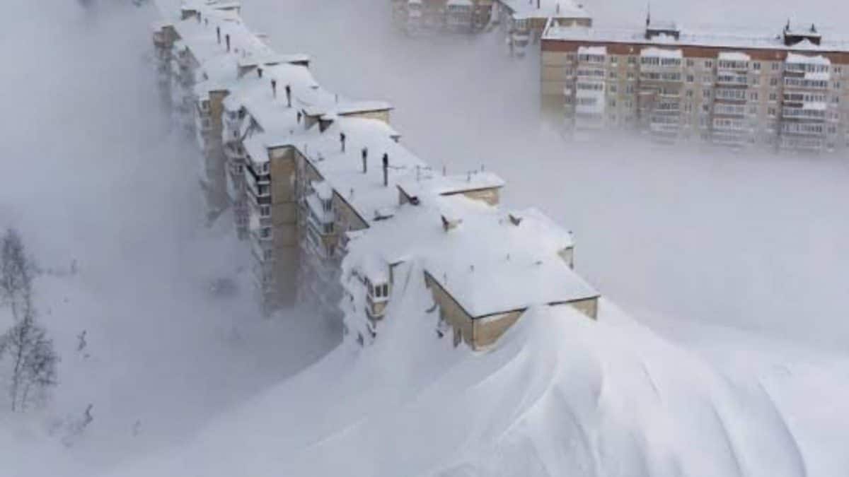 ‘Snow apocalypse’ hits Russia’s Kamchatka, multi-storey buildings buried in viral video – Firstpost