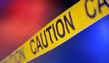 1 dead, 1 wounded after parking lot dispute leads to shooting at Southfield restaurant