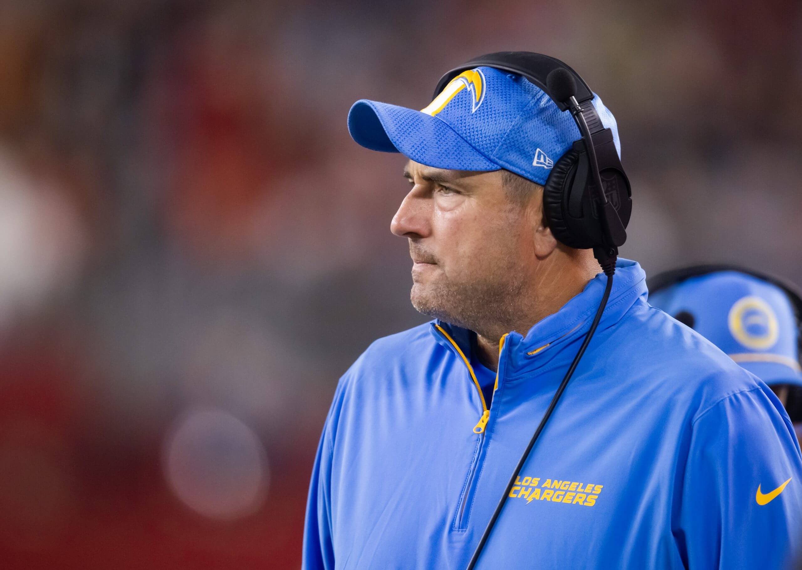 Mike Elston coaching in a game against the Cardinals.