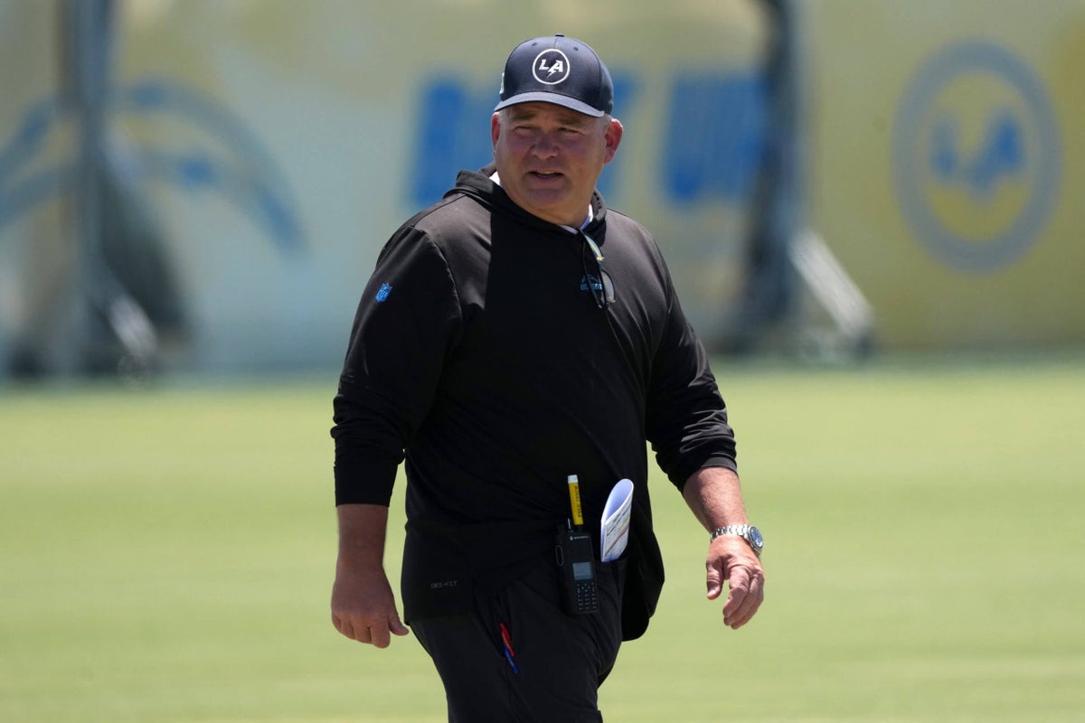 Chargers fire offensive coordinator Greg Roman after fizzling out in playoffs