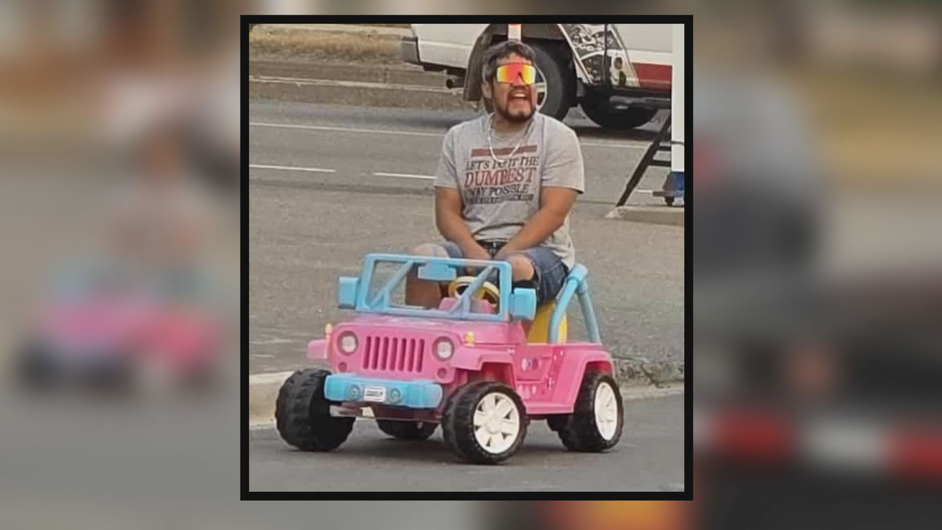 Click to play video: 'Man arrested while driving pink Barbie Jeep in Prince George traffic'