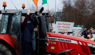 Thousands of Irish farmers protest against EU-Mercosur trade deal
