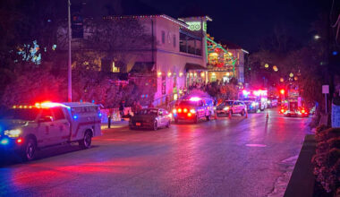 2 injured in stabbing at San Antonio Zoo, SAPD says