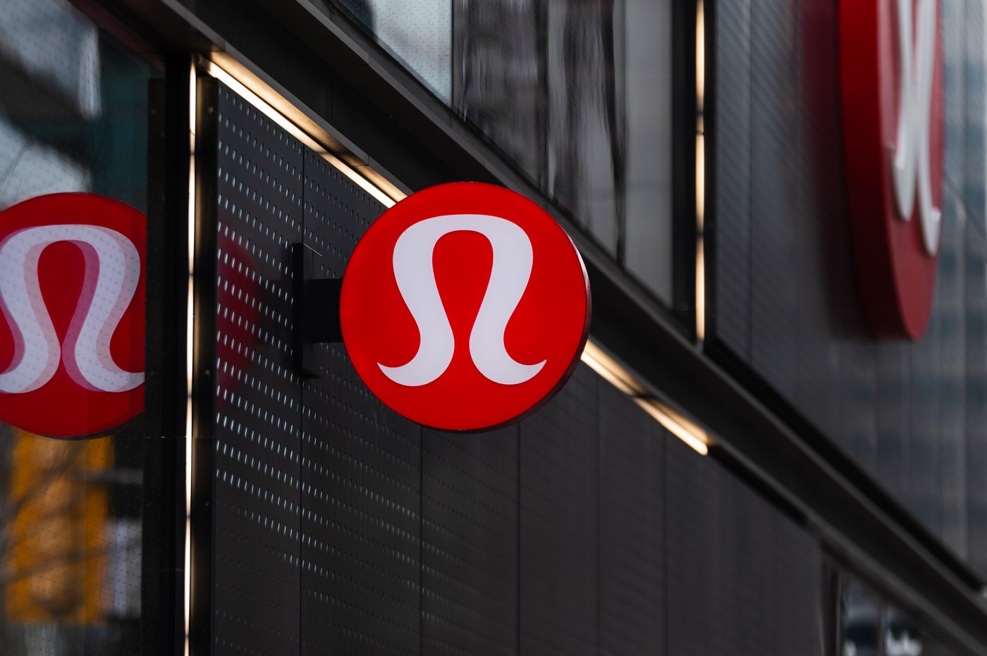 Lululemon pulls Get Low line from website after customer feedback