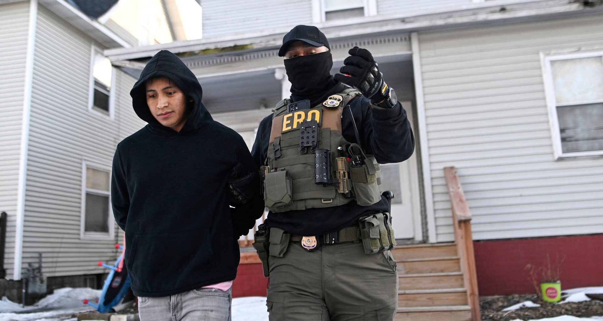 ‘Day of reckoning, retribution’ coming to Minnesota amid ICE outrage: Trump | Donald Trump News