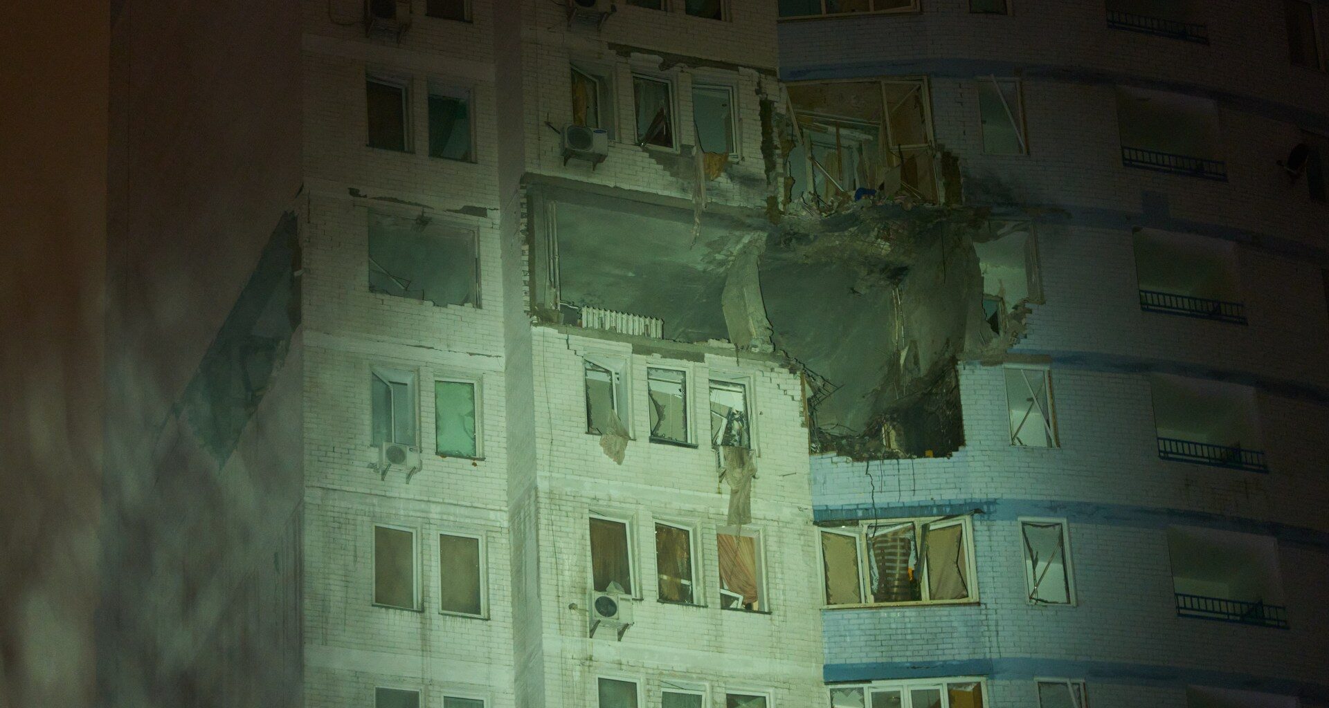 Russia hits Ukraine with Oreshnik hypersonic missile: Why it matters | Russia-Ukraine war News