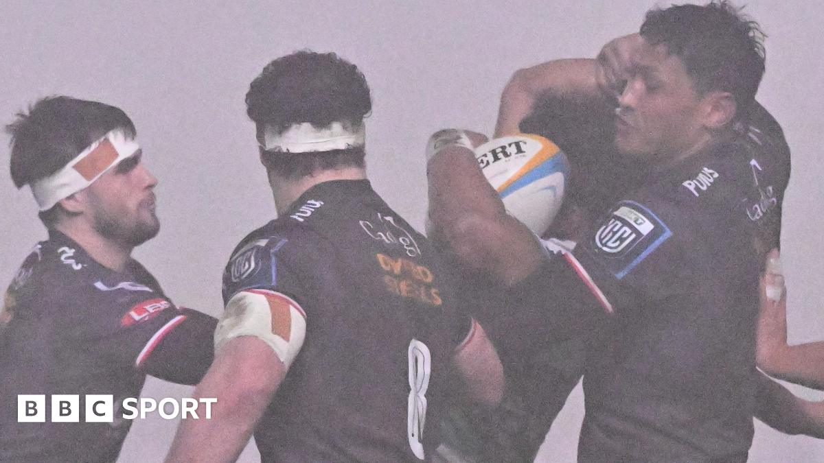 Sam Lousi of Scarlets wins the ball