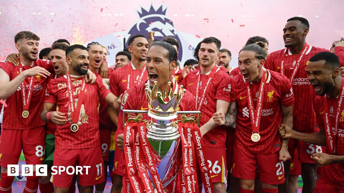 Liverpool celebrate winning the 2024-25 Premier League title