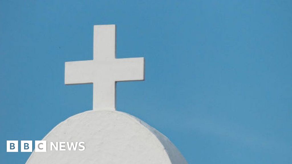 More than 160 churchgoers kidnapped in twin Nigeria attacks, clergy say