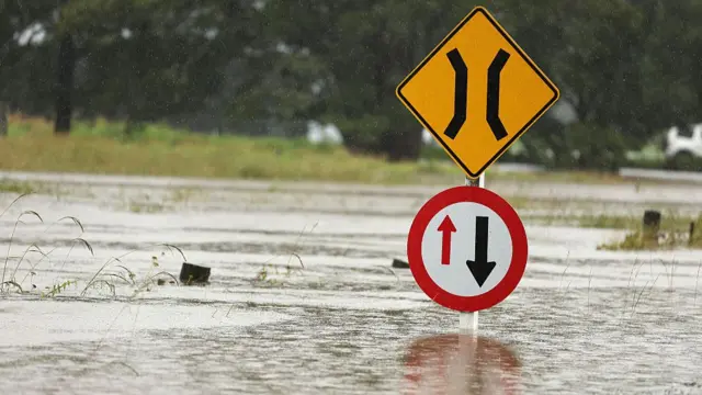 Auckland under heavy rain warnings as storm hits North Island