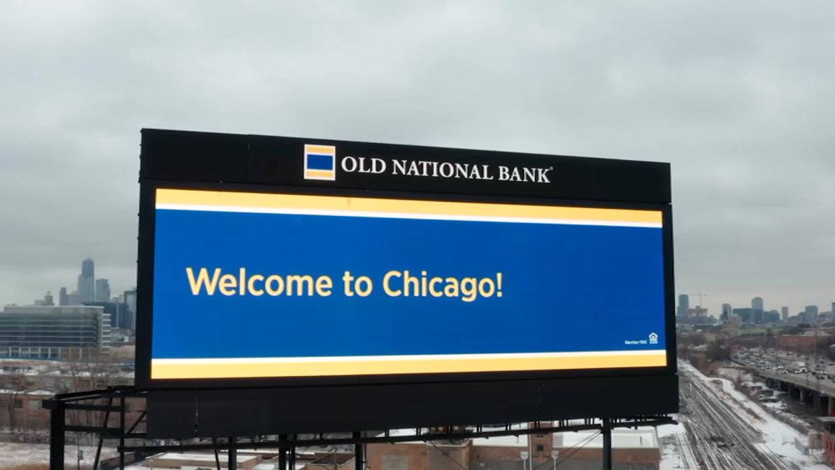 Chicago billboard welcomes Los Angeles Rams with cold message – NBC Chicago