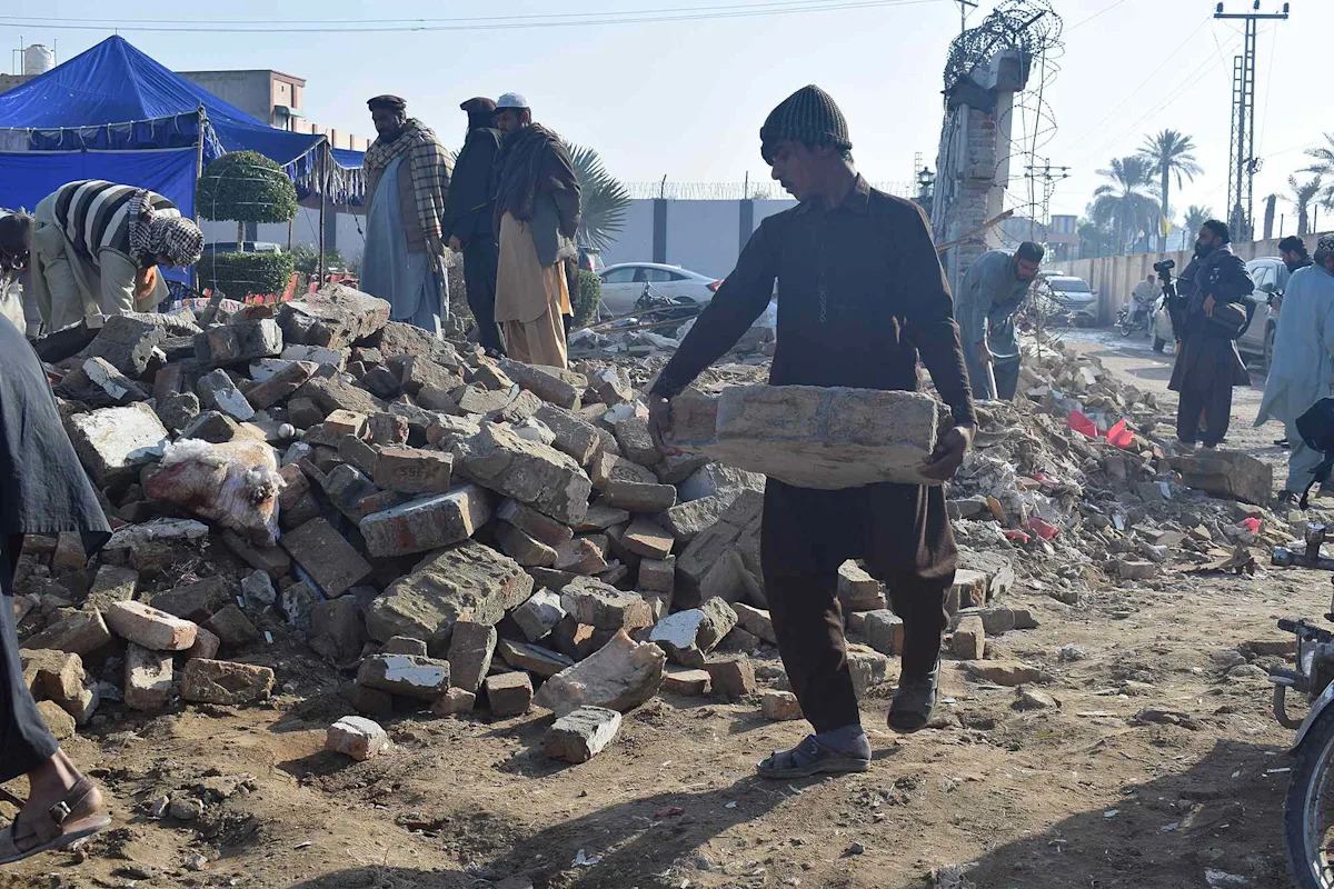 At Least 7 Dead, More Than 2 Dozen Others Injured After Suicide Bomb Explodes at Wedding While Guests Were Dancing