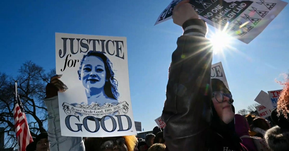 Does ICE agent in Renee Good's shooting have "absolute immunity" from state charges? Here's what the law says.