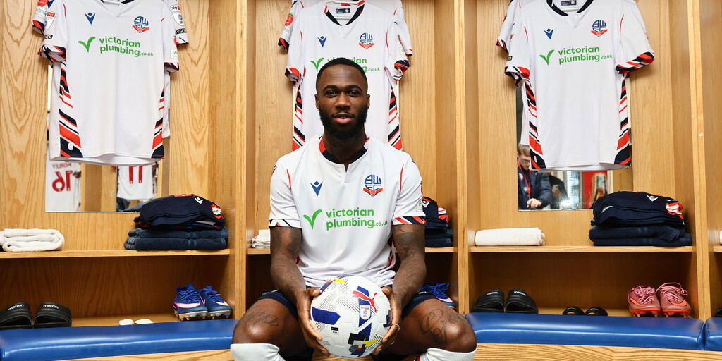 Blackett-Taylor Wings In | Bolton Wanderers FC