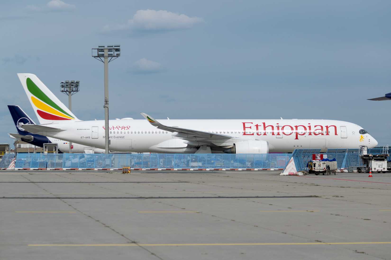 Ethiopian Airlines Airbus A350-900 by Tom Boon from Simple Flying