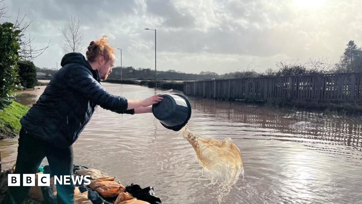 Storm Chandra live updates: Road closures and flooding as strong winds and heavy rain hit UK