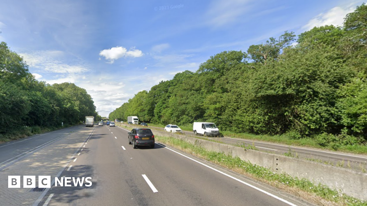 Oxford's Eastern Bypass is a dual carriageway bordered on both sides by trees in this image