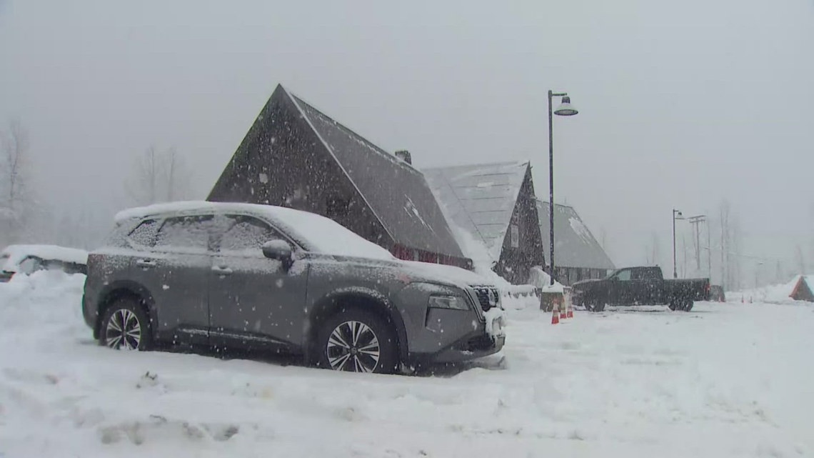 Up to 2 feet of snow could fall Tuesday in the Cascades