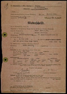 A yellowed page of an official form written in German.