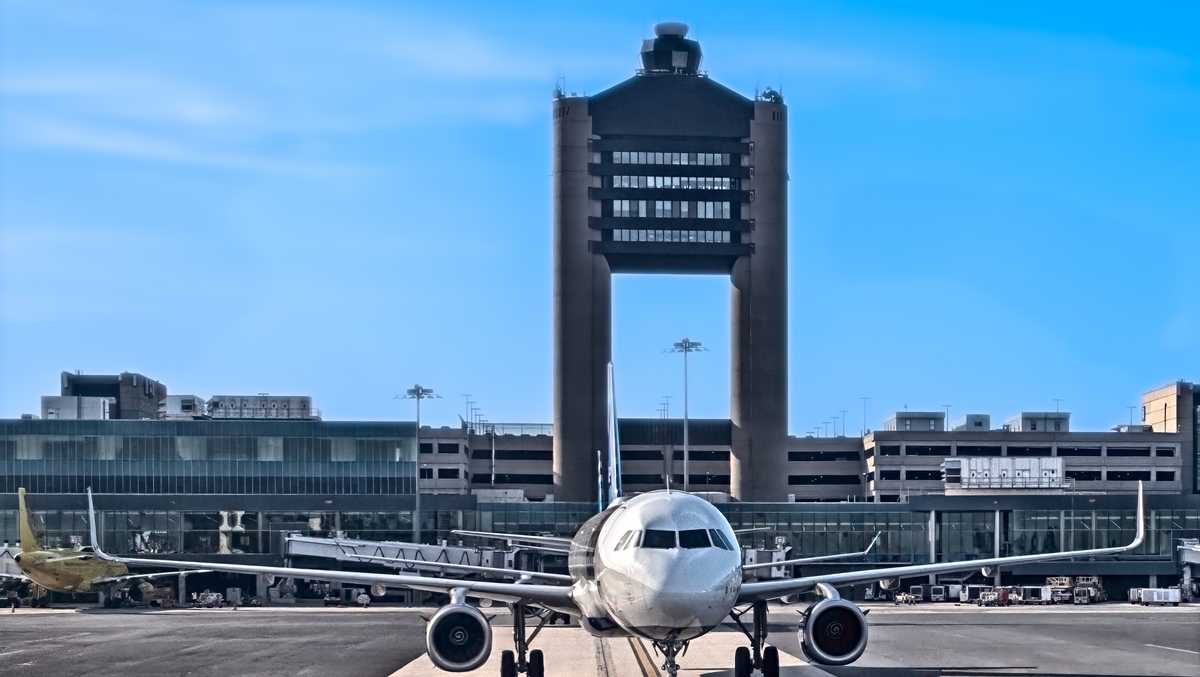 Logan Airport flights affected as FAA closes airspace amid US military operations in Venezuela