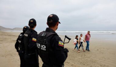 Human heads displayed at Ecuador tourist beach in warning to gangs