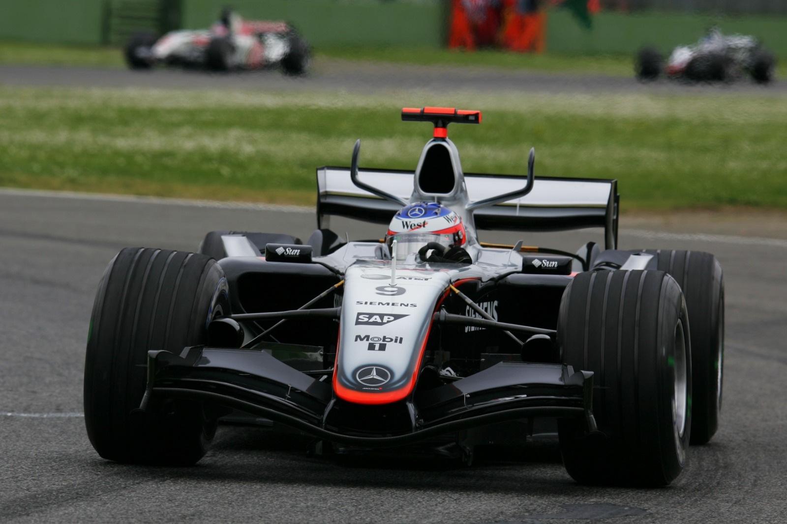 2005 McLaren MP4-20, the last McLaren fully overseen by Adrian Newey, featured 'Viking horns' beside the airbox