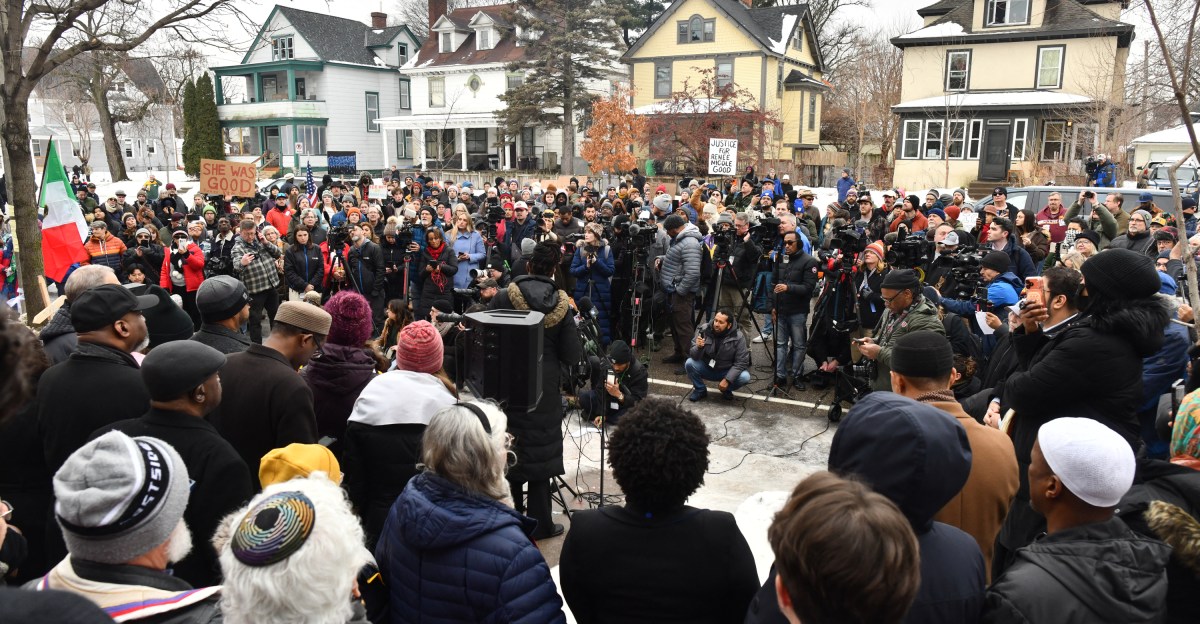 Can Renee Good’s ICE shooter be prosecuted?