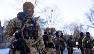 CBS News poll finds more Americans say ICE being too tough; Republicans feel protesters have gone too far