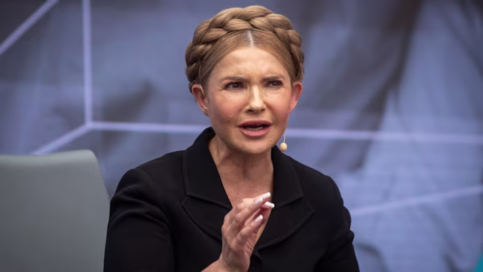 Former Ukrainian prime minister Yulia Tymoshenko accused of bribing MPs
