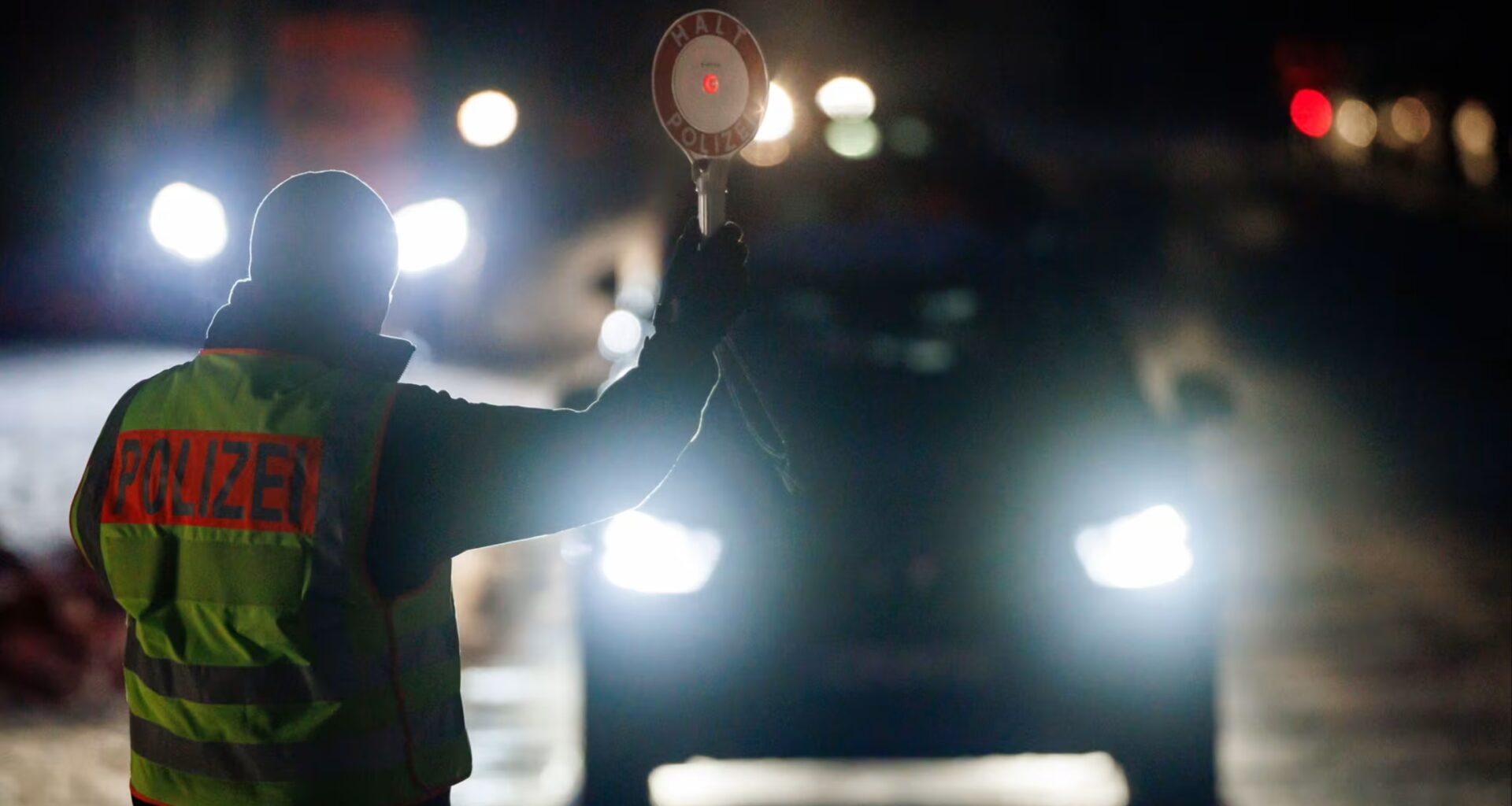 Berlin in the dark: a power outage shakes Germany - Financial Times