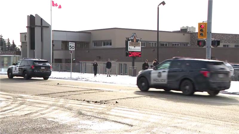 3 NW Calgary schools in lockdown over suspicious person report