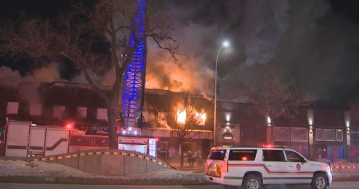Manwin Hotel in Winnipeg ‘lost’ after fire erupts overnight - Winnipeg