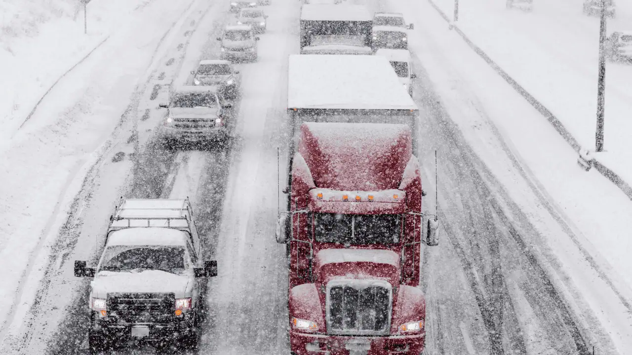 Highway Closures: Major lane shutdowns in Mississauga and Hamilton