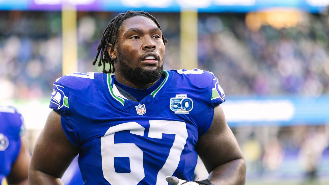 Updates On Charles Cross, Tory Horton & Other Seahawks Injuries