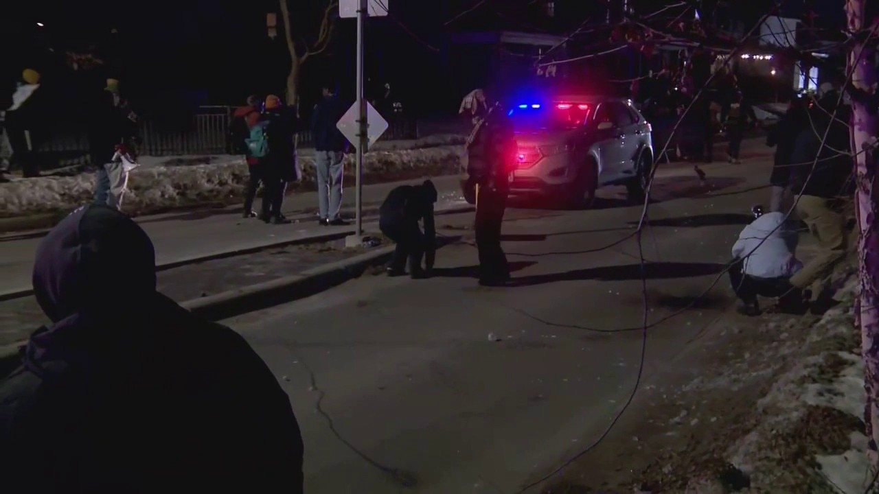 Reports of another shooting in Minneapolis by federal officials