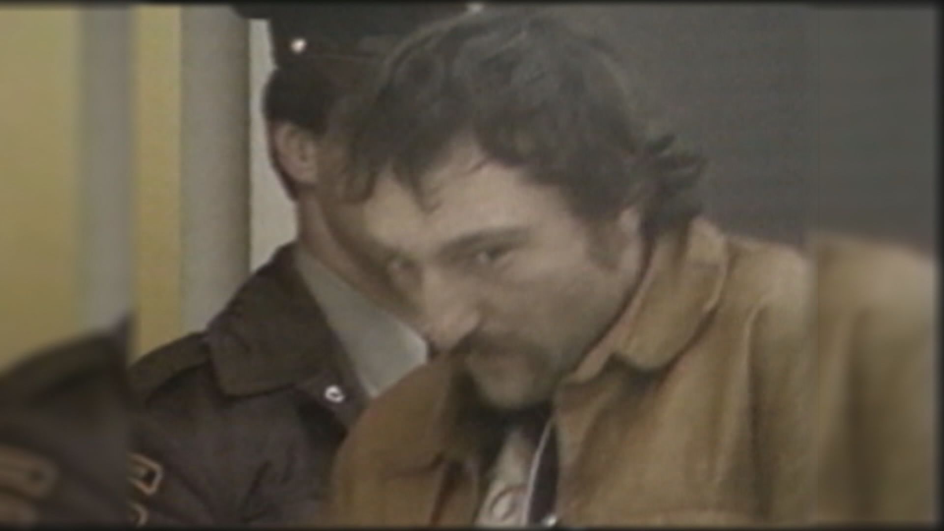 Click to play video: 'Petition started to keep killer behind bars'