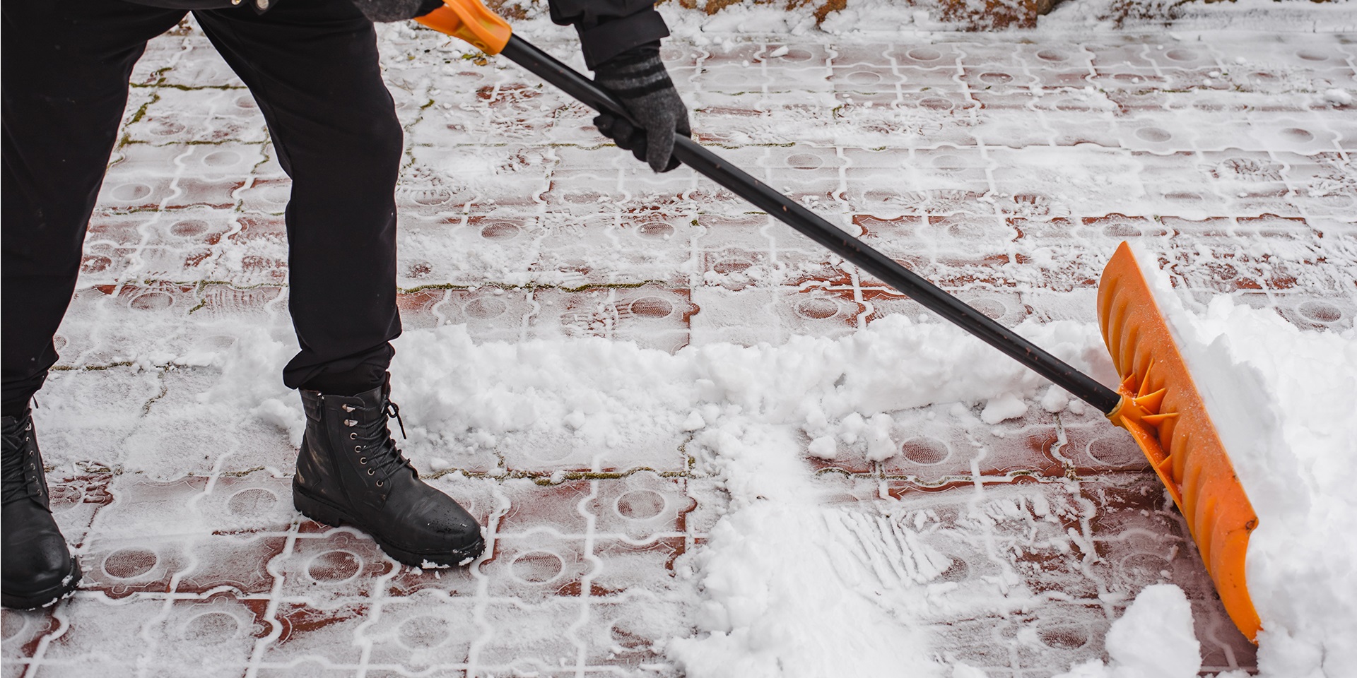 Amber warnings issued for Storm Goretti