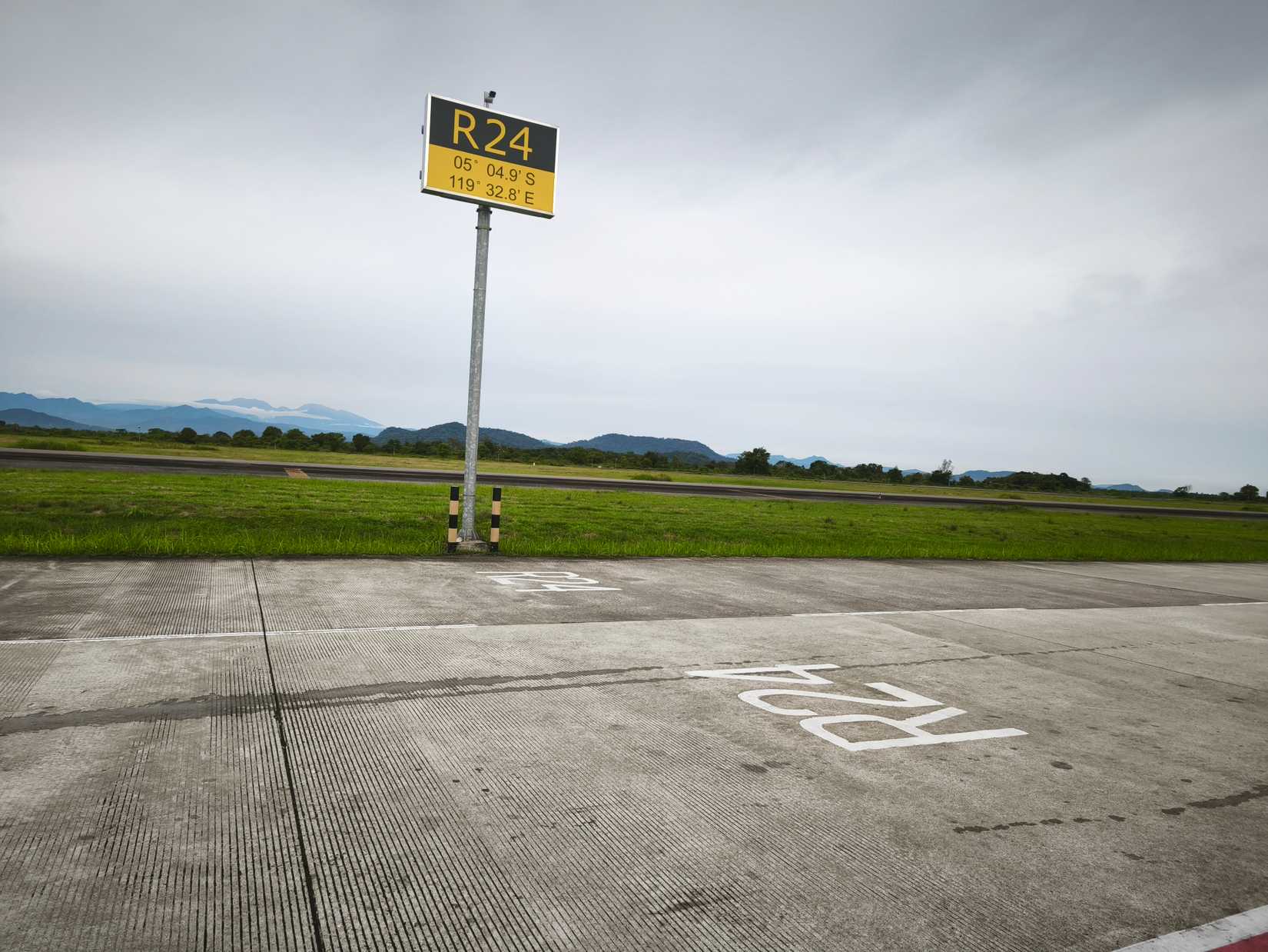 makassar airport runway