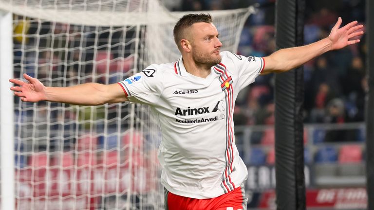 Jamie Vardy of US Cremonese celebrates after scoring his second goal in a 3-1 win during the Serie A match against Bologna