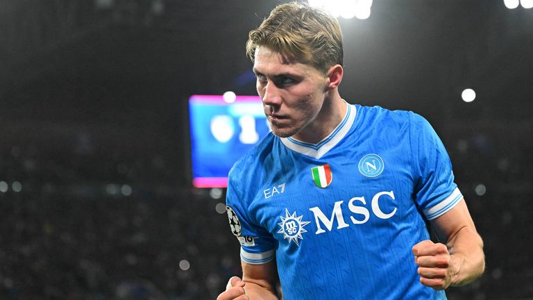 Rasmus Hojlund celebrates after giving Napoli a 2-1 lead against Chelsea