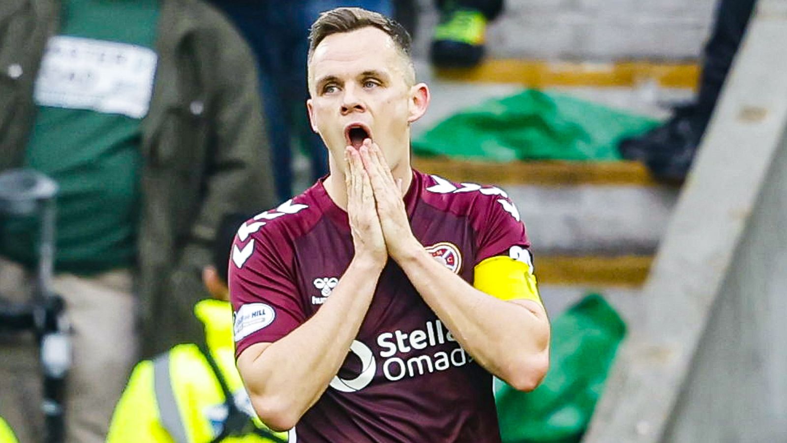 Lawrence Shankland rues a missed chance against Hibs