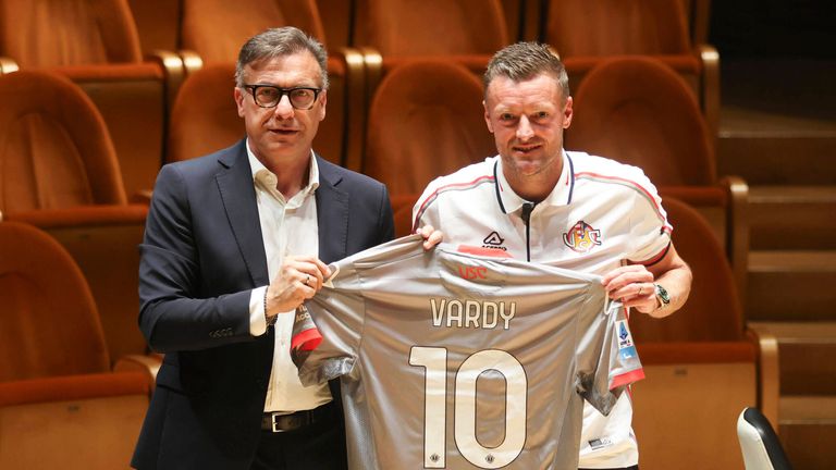Cremonese's Jamie Vardy has been unveiled by Cremonese