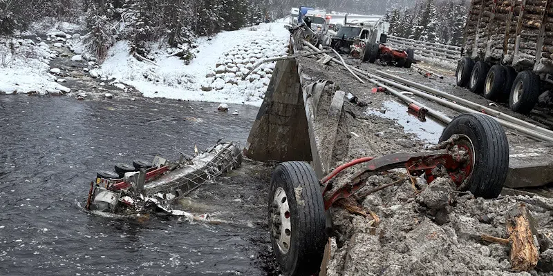 TCH at Southwest River Bridge Reopens to One Lane