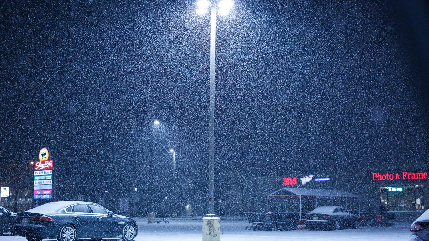 Weather influencers flood social media ahead of winter storm : NPR