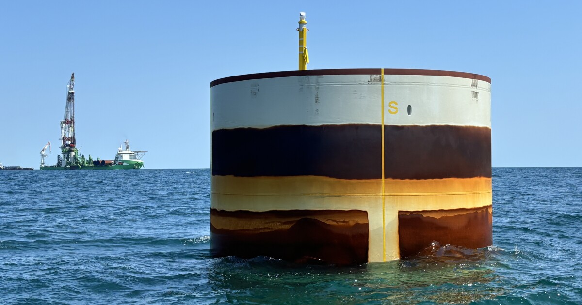 Here's what's happening with the federal pause on Dominion Energy's offshore wind farm in Virginia Beach