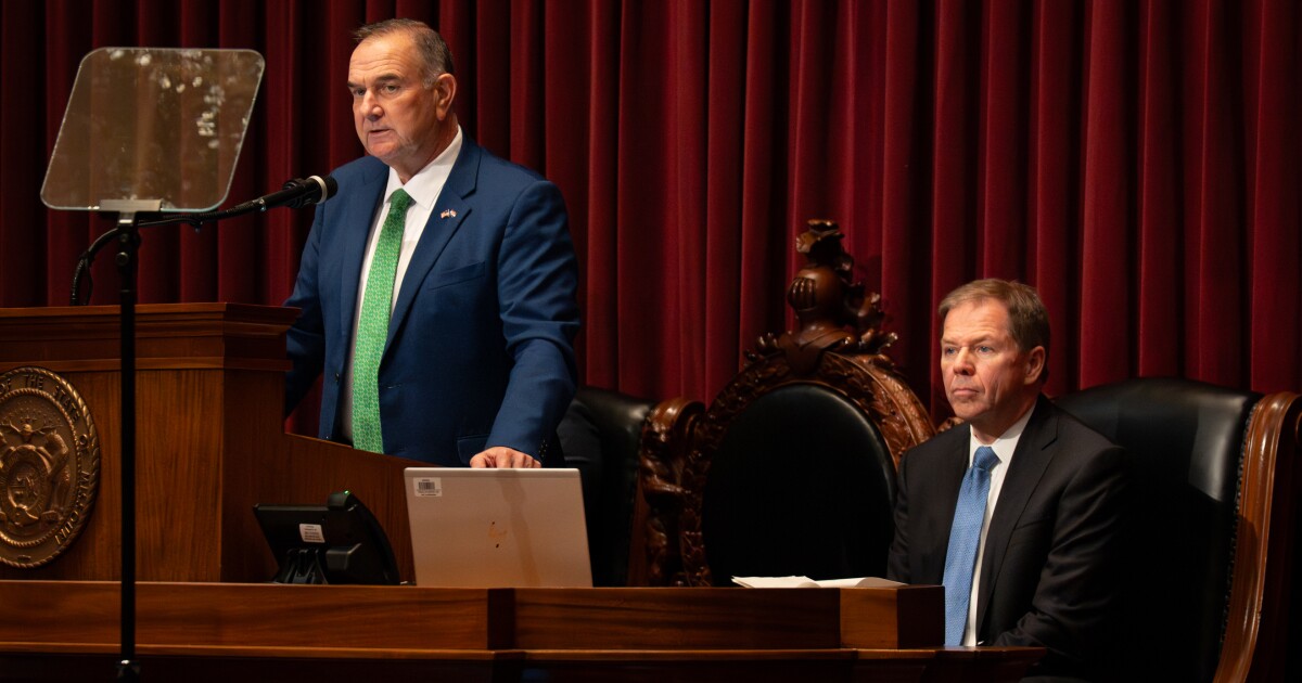 Kehoe wants voters to decide fate of the Missouri income tax