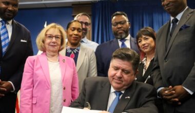 What to know about the 400 Illinois laws taking effect in the new year