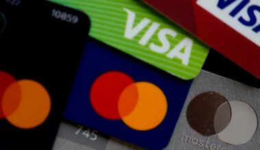 Trump pushes a 1-year, 10% cap on credit card interest rates. Banks balk