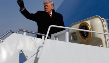 Trump thanks Iran for not executing political prisoners