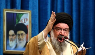Prayer leader in Iran calls for executions over protests